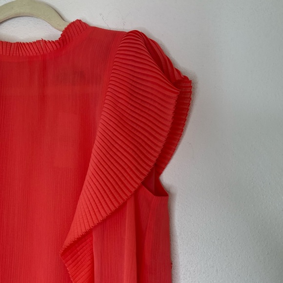 Plisse Ruffle Top - Picture 4 of 6